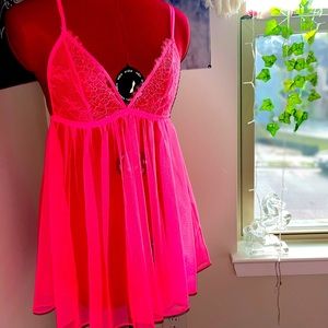 NWT Victoria Secret size Medium Pink Babydoll
